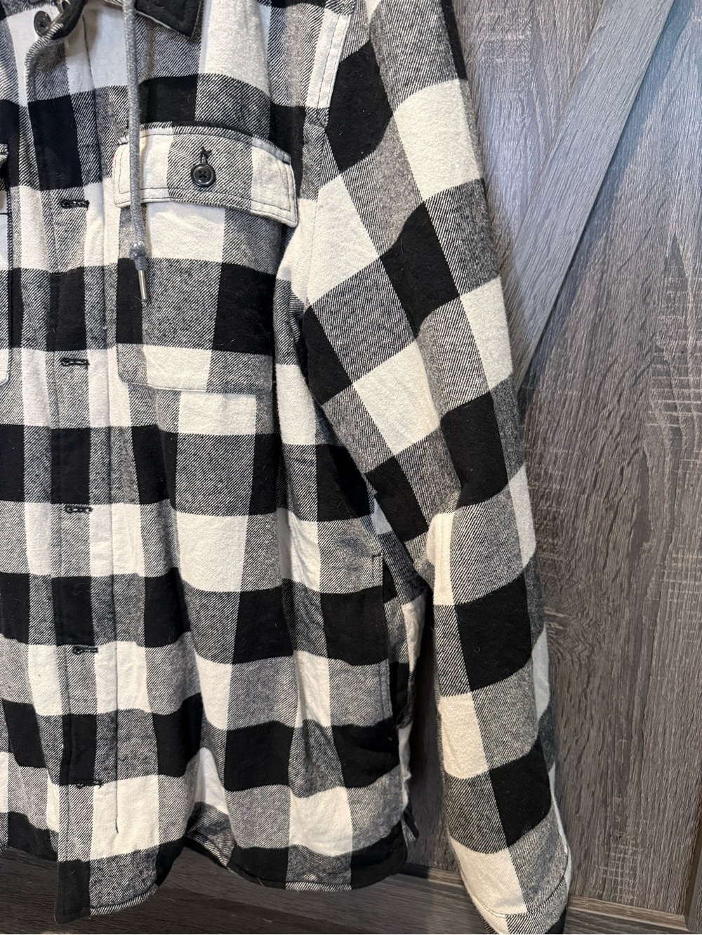 Levi's Black & White Buffalo Plaid Hooded Shacket with Sherpa Lining - Picture 4 of 4